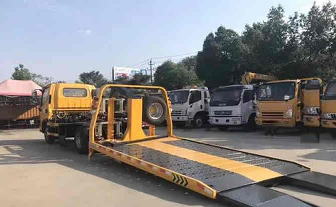 讷河汽车中途维修案例
